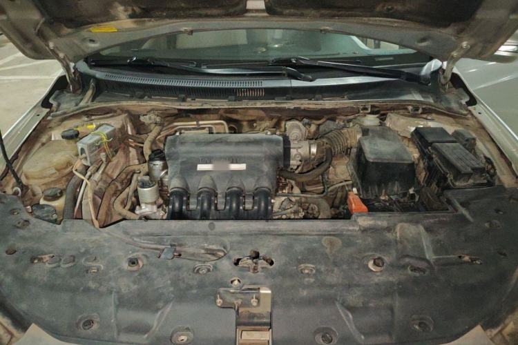 Used BYD Surui 2012 1.5L Manual Luxury Version Engine Bay