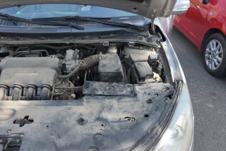 Used BYD Surui 2012 1.5L Manual Luxury Version Engine Bay Left