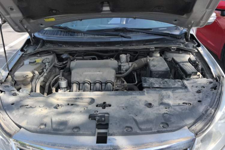 Used BYD Surui 2012 1.5L Manual Luxury Version Engine Bay