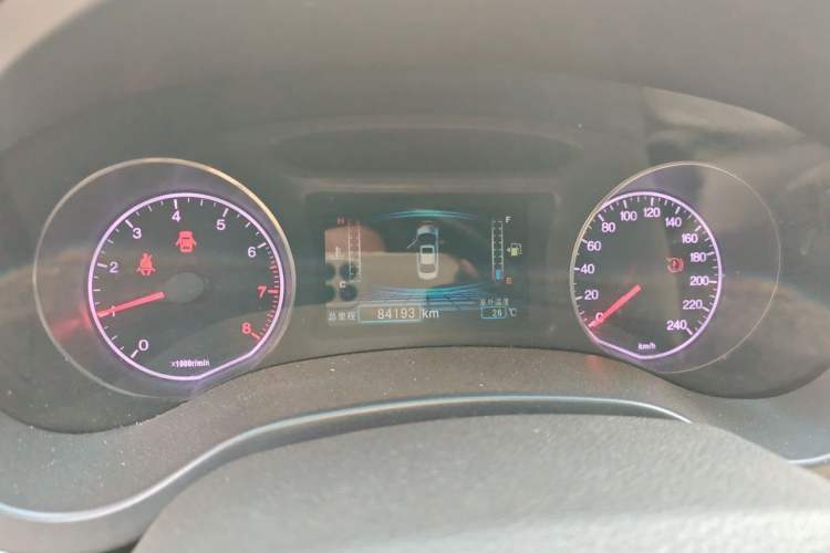 Used BYD Surui 2012 1.5L Manual Luxury Version Instrument Cluster