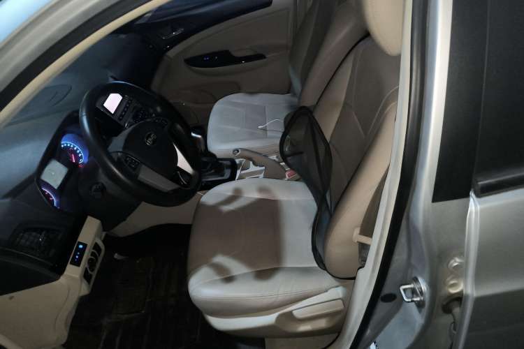 Used BYD Surui 2012 1.5L Manual Comfort Edition Left Front Seat
