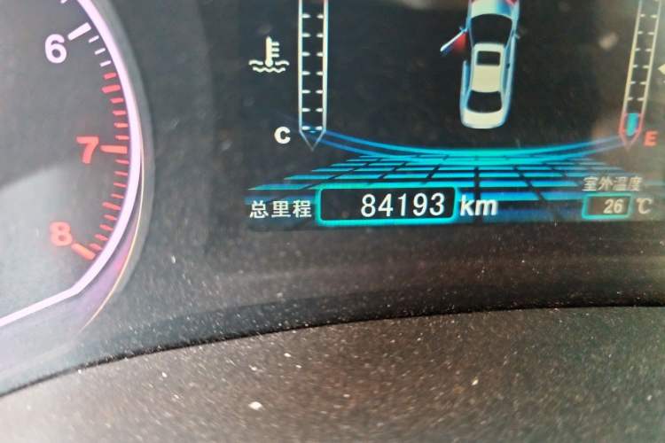 Used BYD Surui 2012 1.5L Manual Luxury Version Odometer Close Up