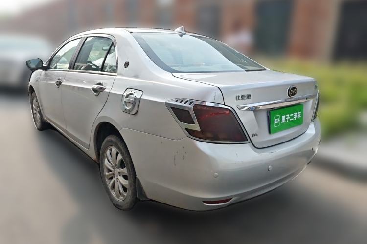 Used BYD Surui 2012 1.5L Manual Luxury Version Rear Left 45 Deg