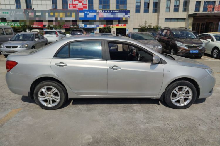 Used BYD Surui 2012 1.5L Manual Luxury Version Right Side