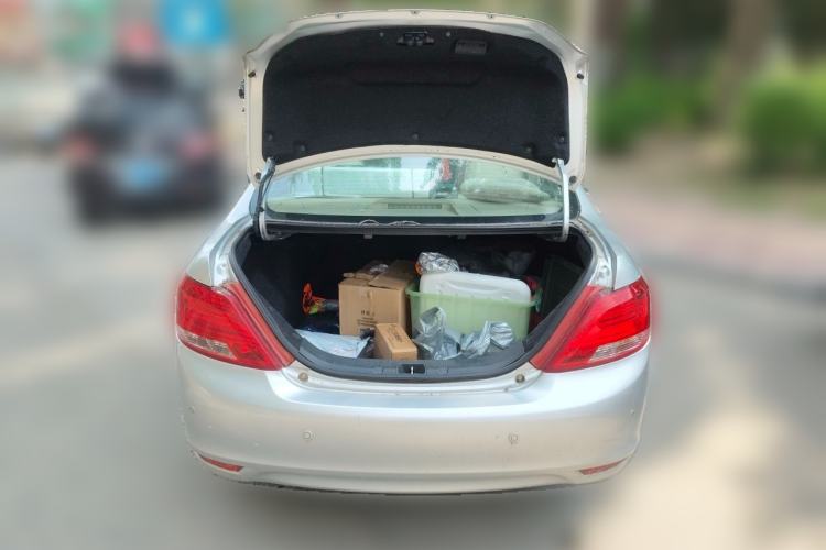 Used BYD Surui 2012 1.5TID Automatic Luxury Version Trunk