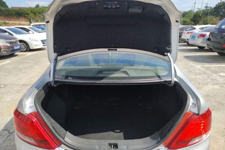 Used BYD Surui 2012 1.5L Manual Luxury Version Trunk