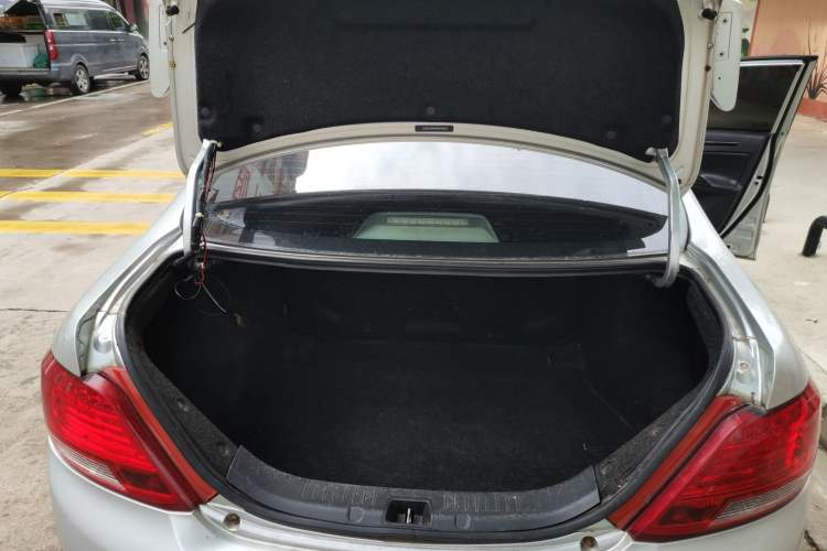 Used BYD Surui 2012 1.5L Manual Comfort Edition Trunk
