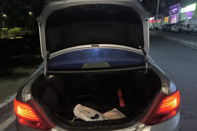 Used BYD Surui 2012 1.5L Manual Comfort Edition Trunk