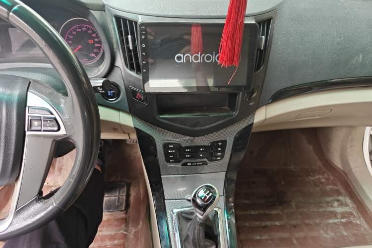 Used BYD Surui 2012 1.5L Manual Luxury Version Audio And AC Panel