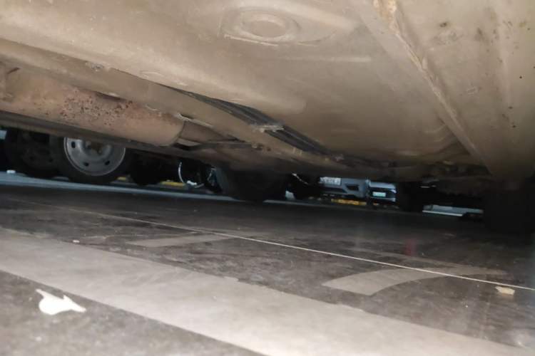 Used BYD Surui 2012 1.5L Manual Comfort Edition Chassis Front Left