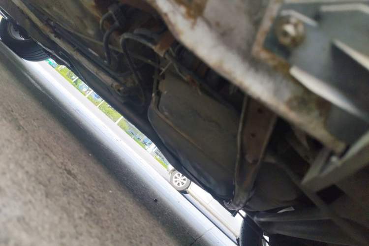 Used BYD Surui 2012 1.5L Manual Comfort Edition Chassis Rear Left