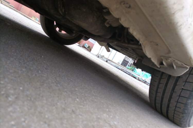 Used BYD Surui 2012 1.5L Manual Luxury Version Chassis Rear Left