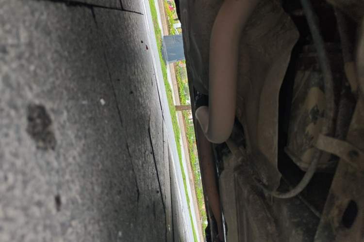 Used BYD Surui 2012 1.5L Manual Luxury Version Chassis Rear Right