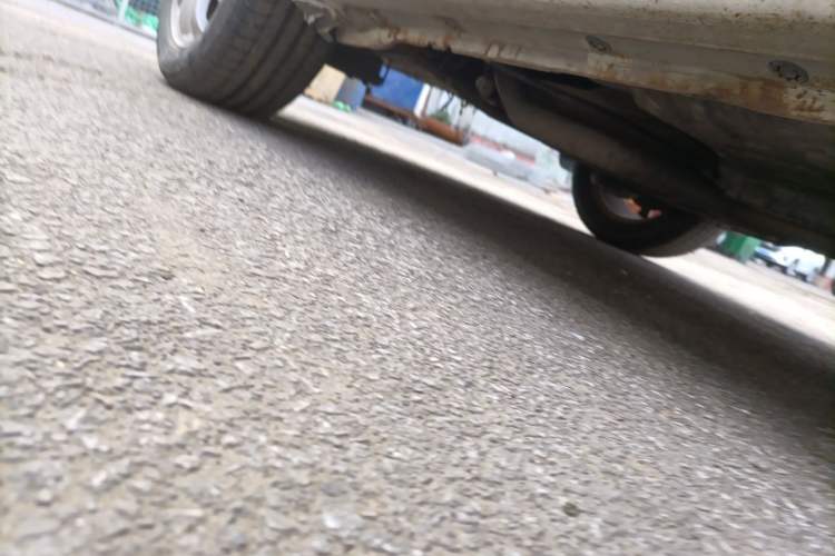 Used BYD Surui 2012 1.5L Manual Luxury Version Chassis Rear Right