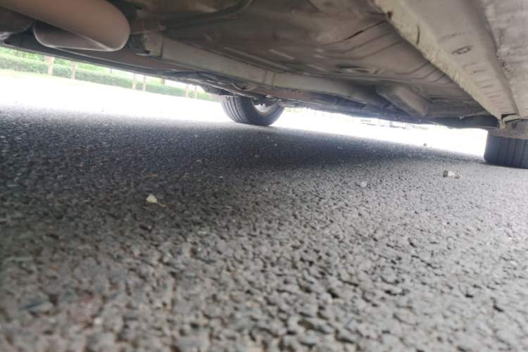 Used BYD Surui 2012 1.5TI Manual Comfort Version Chassis Rear Right