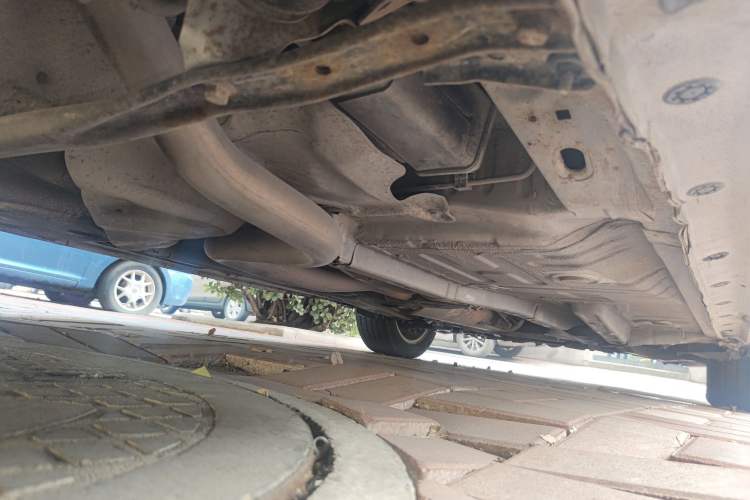 Used BYD Surui 2012 1.5TID Automatic Luxury Version Chassis Rear Right