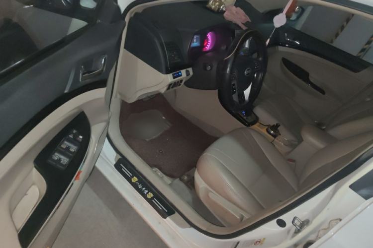 Used BYD Surui 2012 1.5TID Automatic Luxury Version Driver Seat
