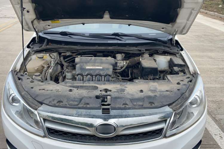 Used BYD Surui 2012 1.5L Manual Luxury Version Engine Bay