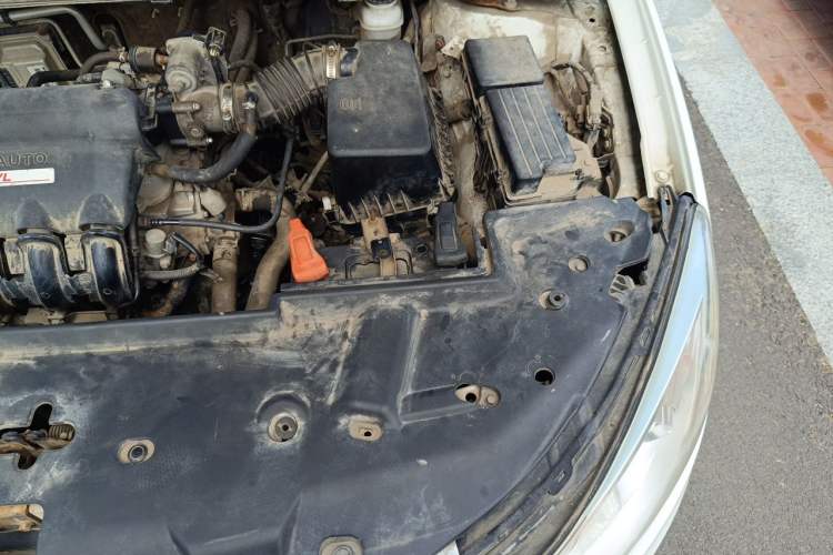 Used BYD Surui 2012 1.5L Manual Comfort Edition Engine Bay Left