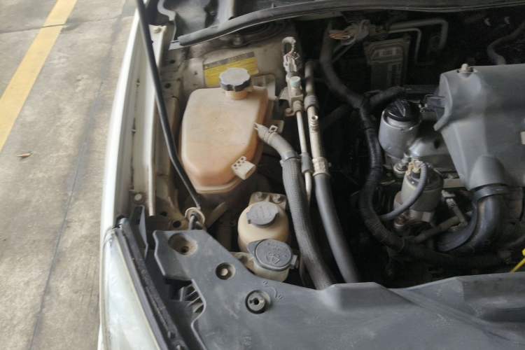 Used BYD Surui 2012 1.5L Manual Comfort Edition Engine Bay Right