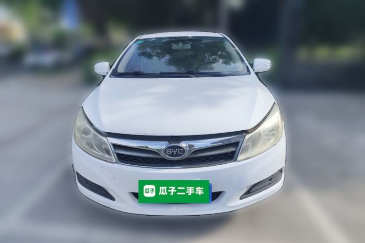 Used BYD Surui 2012 1.5L Manual Comfort Edition Front