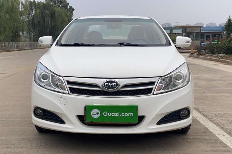 Used BYD Surui 2012 1.5L Manual Luxury Version Front