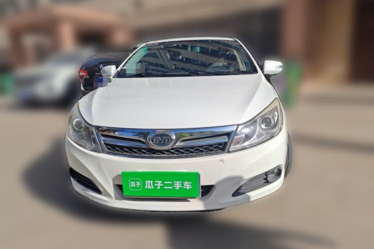 Used BYD Surui 2012 1.5TID Automatic Luxury Version Front