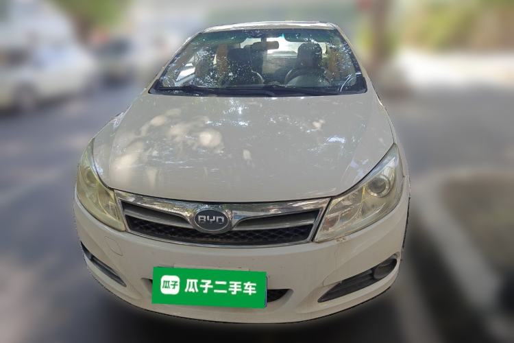 Used BYD Surui 2012 1.5TID Automatic Luxury Version Front