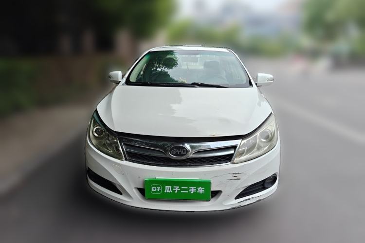 Used BYD Surui 2012 1.5L Manual Luxury Version Front