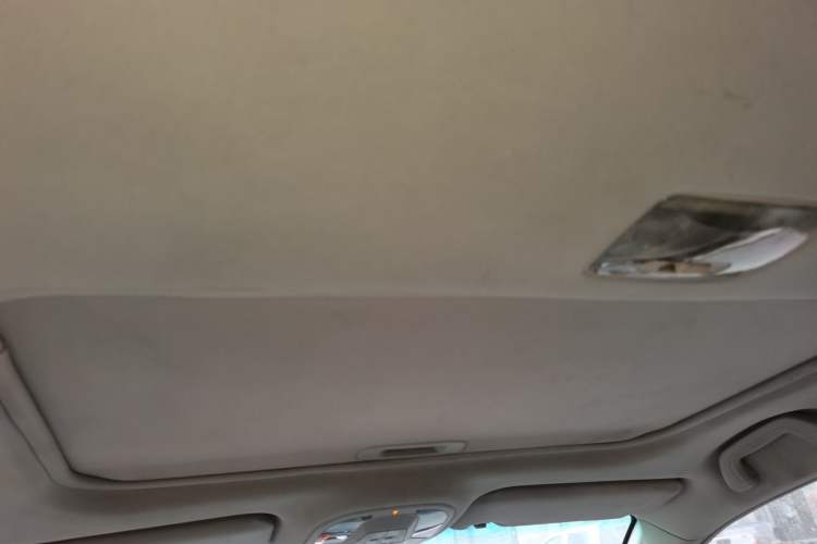 Used BYD Surui 2012 1.5TID Automatic Luxury Version Headliner