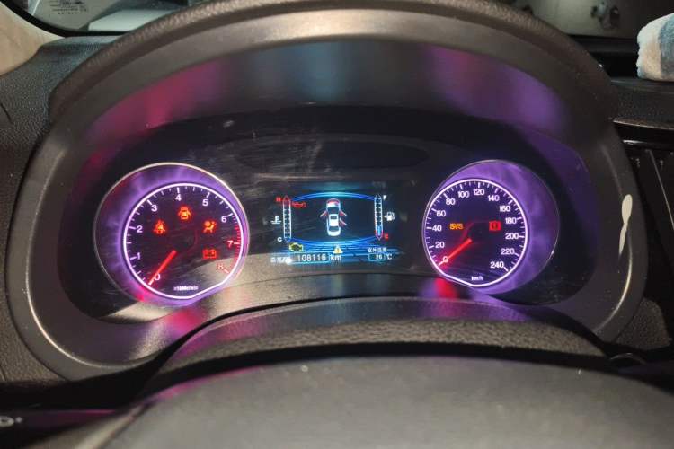 Used BYD Surui 2012 1.5L Manual Luxury Version Instrument Cluster