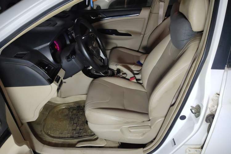 Used BYD Surui 2012 1.5L Manual Comfort Edition Left Front Seat
