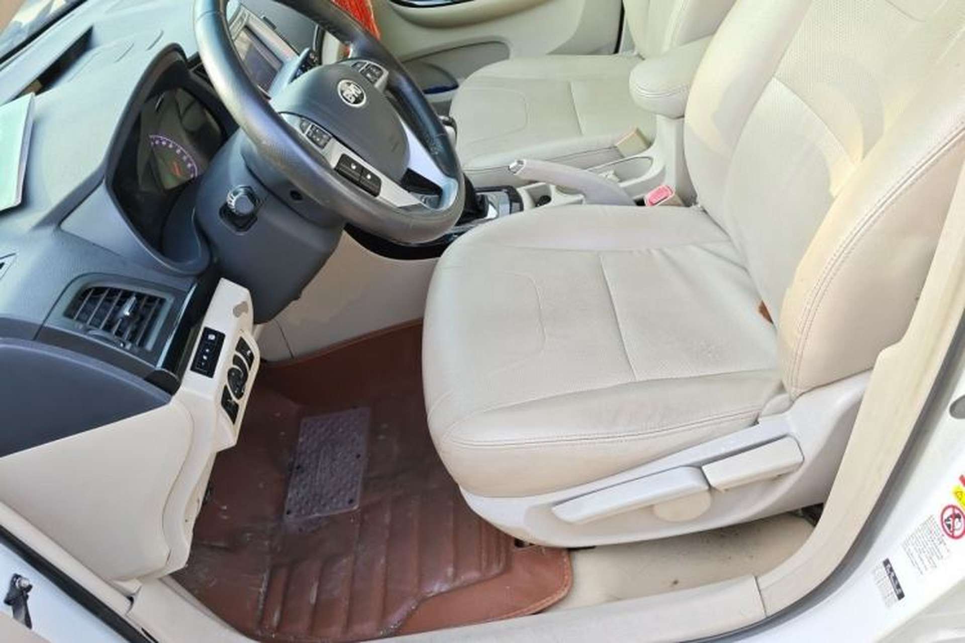 Used BYD Surui 2012 1.5L Manual Luxury Version Left Front Seat