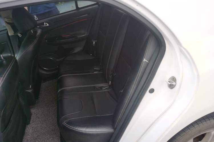 Used BYD Surui 2012 1.5TI Manual Comfort Version Left Rear Seat