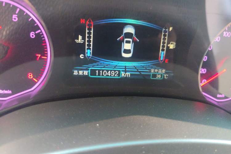 Used BYD Surui 2012 1.5L Manual Comfort Edition Odometer Close Up
