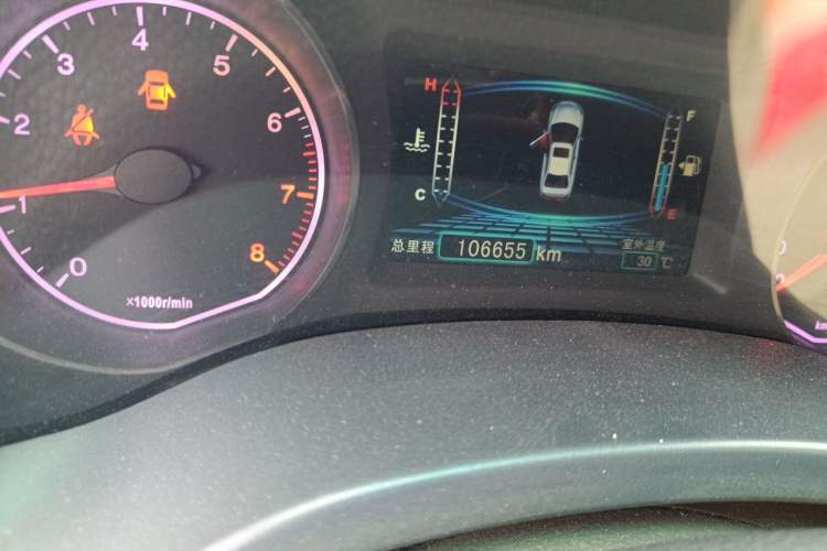 Used BYD Surui 2012 1.5L Manual Comfort Edition Odometer Close Up