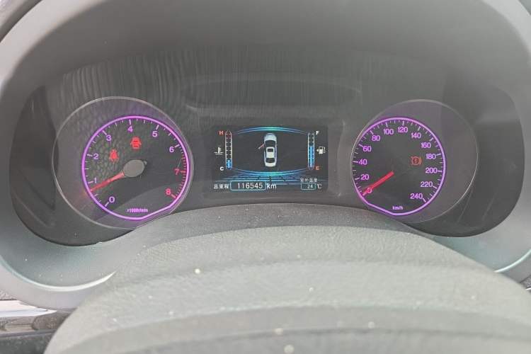 Used BYD Surui 2012 1.5TI Manual Comfort Version Odometer Close Up