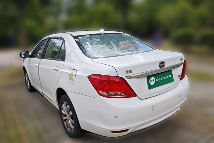 Used BYD Surui 2012 1.5TID Automatic Luxury Version Rear Left 45 Deg