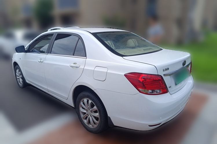 Used BYD Surui 2012 1.5L Manual Comfort Edition Rear Left 45 Deg