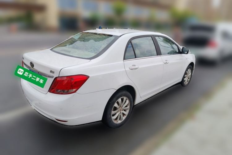 Used BYD Surui 2012 1.5L Manual Luxury Version Rear Right 45 Deg