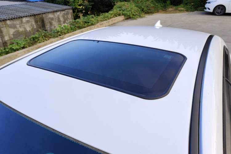 Used BYD Surui 2012 1.5L Manual Luxury Version Roof