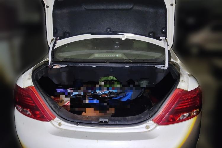 Used BYD Surui 2012 1.5L Manual Comfort Edition Trunk