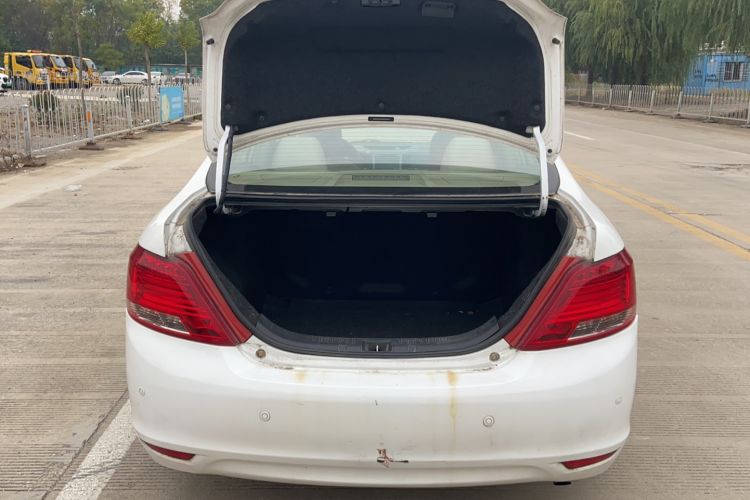 Used BYD Surui 2012 1.5L Manual Luxury Version Trunk