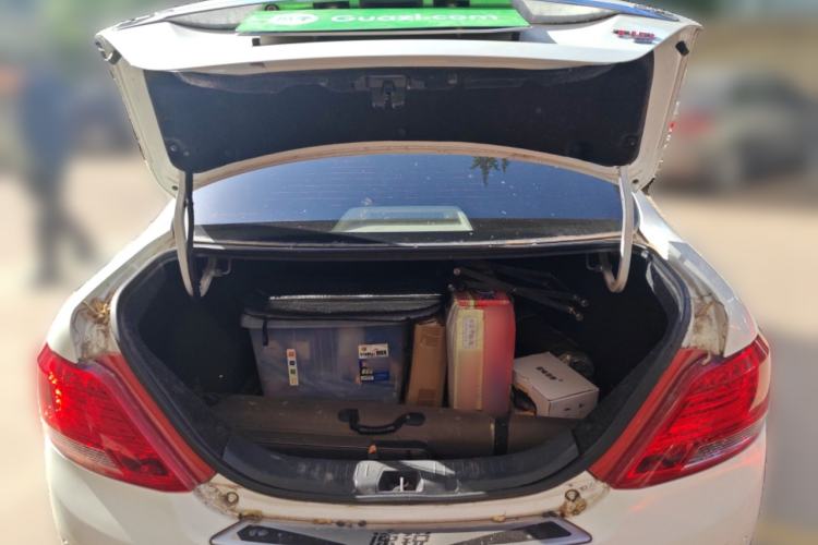 Used BYD Surui 2012 1.5TID Automatic Luxury Version Trunk