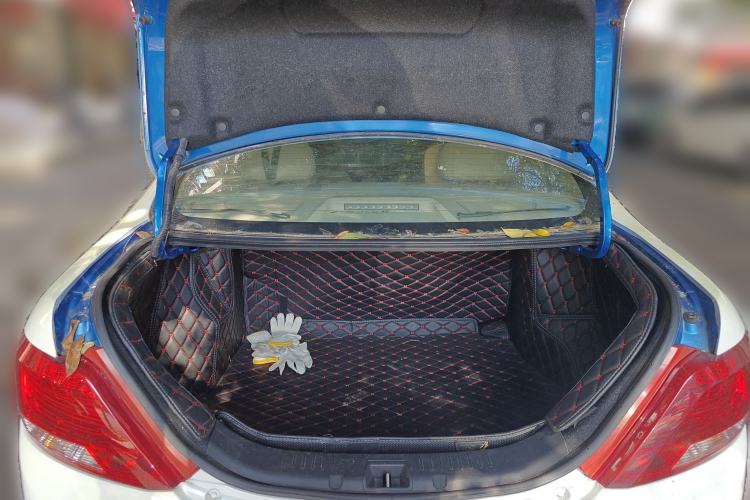 Used BYD Surui 2012 1.5TID Automatic Luxury Version Trunk
