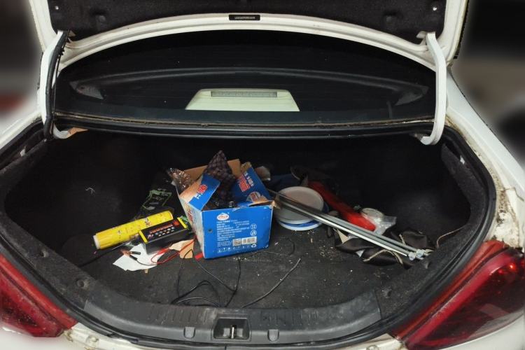 Used BYD Surui 2012 1.5L Manual Luxury Version Trunk