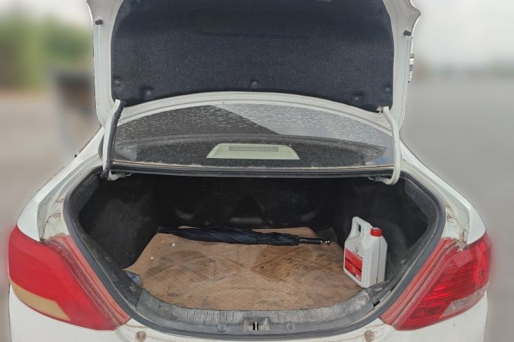 Used BYD Surui 2012 1.5L Manual Luxury Version Trunk