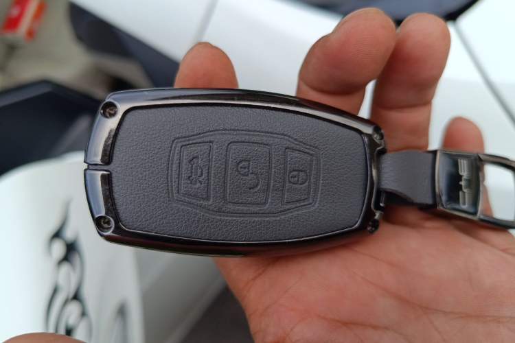 Used BYD Surui 2012 1.5L Manual Comfort Edition Vehicle Key