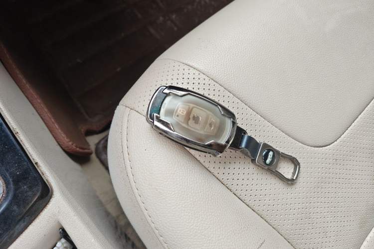 Used BYD Surui 2012 1.5L Manual Luxury Version Vehicle Key