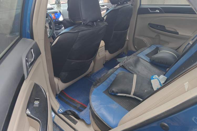 Used BYD Surui 2012 1.5L Manual Luxury Version Left Rear Seat